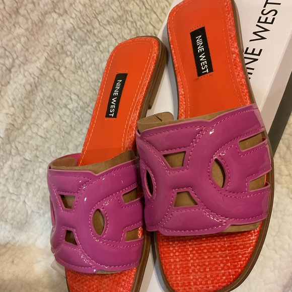 Nine West Pink Slide Sandals - Picture 2 of 4